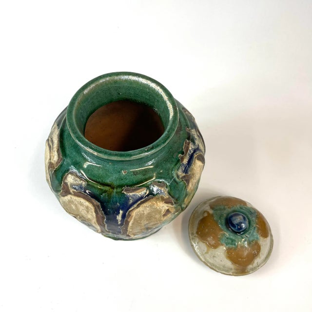 Ceramic 17th Century Chinese Tricolored Ginger Jar With Palm Trees For Sale - Image 7 of 10