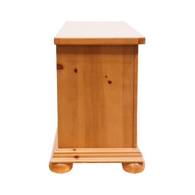 Broyhill Furniture Fontana Collection Solid Pine 28" Blanket Hope Chest W. Drawers For Sale - Image 14 of 14