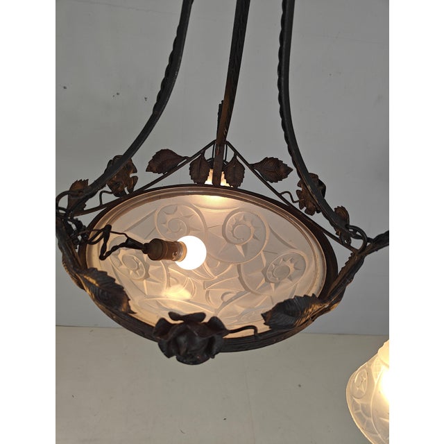 French Art Deco Chandelier from Verrerie Dart Degué, 1920s For Sale - Image 9 of 10