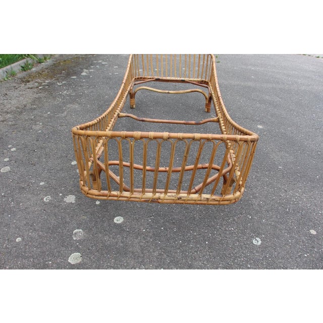 1960s Vintage Italian Rattan Bed, 1960s For Sale - Image 5 of 7
