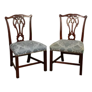Stickley Colonial Williamsburg Pair of Mahogany Side Chairs