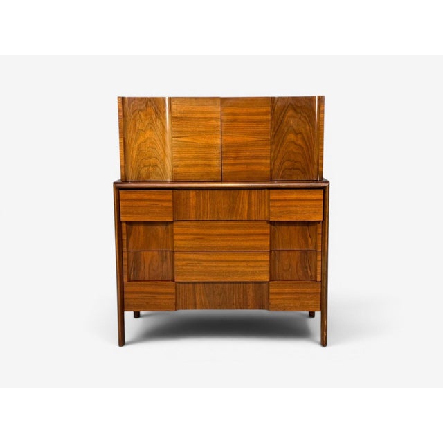 Brown Edmond J. Spence, Sculptural Highboy, Walnut, Sweden, 1950s For Sale - Image 8 of 14