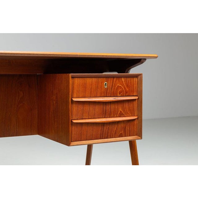 Svend Age Madsen Freestanding Desk in Teak from H.P. Hansen, Denmark, 1960s For Sale - Image 11 of 16