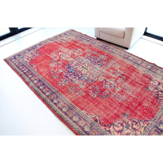 Turkish Mid 20th Century Home Decor Oushak Turkish Rug For Sale - Image 3 of 10