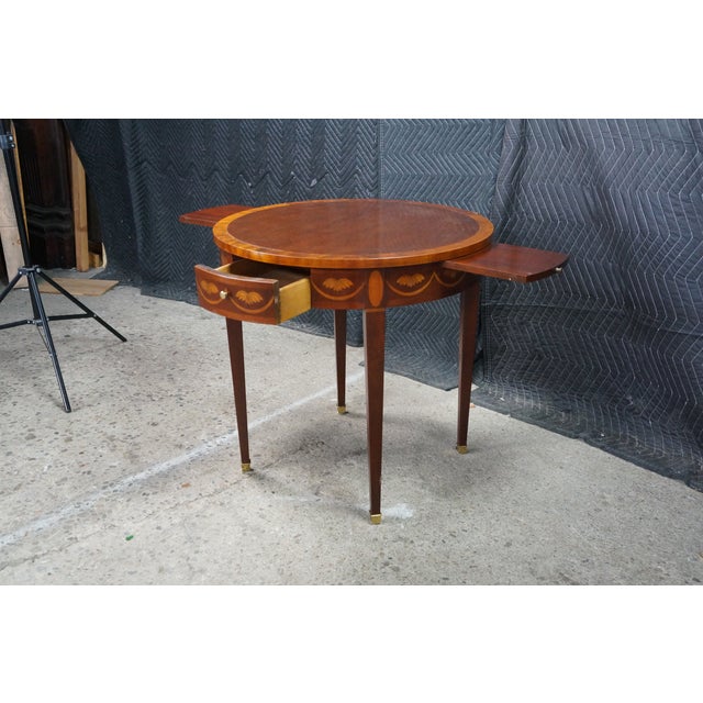 Brown Mid 20th Century Baker Federal Hepplewhite Style Mahogany Round Inlaid Side Table Pullout Trays For Sale - Image 8 of 18