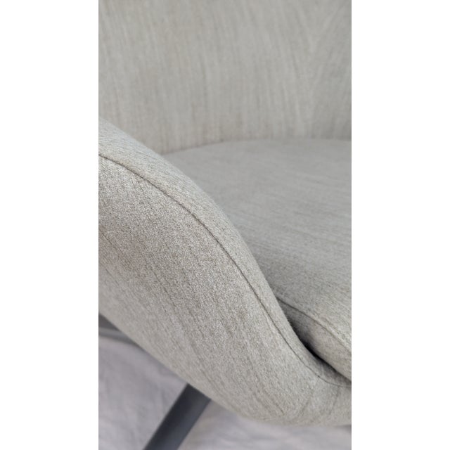 Coalesse Bob Swivel Lounge Chair by PearsonLloyd For Sale In San Francisco - Image 6 of 9