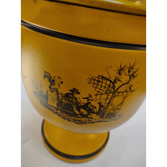 Italian 1950s Yellow Italian Tole Ice Bucket For Sale - Image 3 of 7