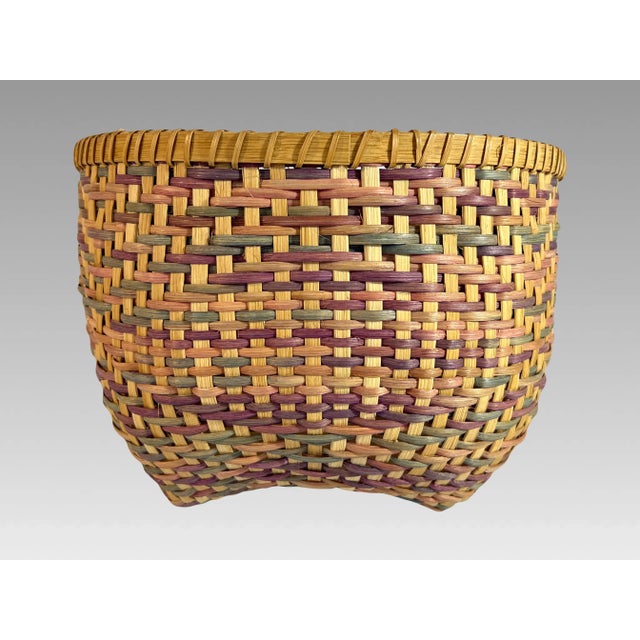 Shabby Chic Large 1980s Vintage Hand Woven Multi Coloured (Pastel) Shades Wicker Basket, Florida For Sale - Image 3 of 8