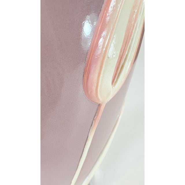 Ceramic 1980s Mid Century Modern Fuchsia Pink Tulip Ceramic & Lucite Table Lamp For Sale - Image 7 of 12