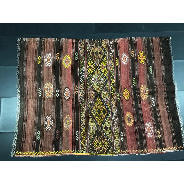 1960s Vintage Handmade Turkish Designer Kilim Rug- 3′8″ × 4′10″ For Sale In Phoenix - Image 6 of 11