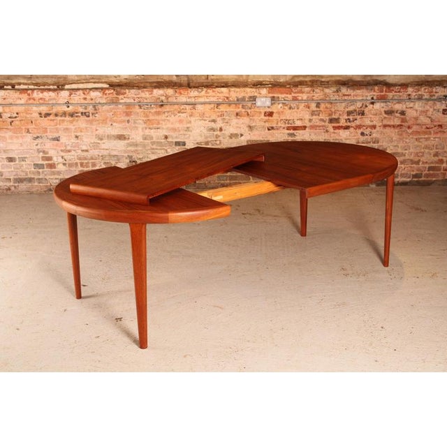Mid-Century Danish Extending Dining Table in Teak from VV Mobler, 1960s For Sale - Image 13 of 15