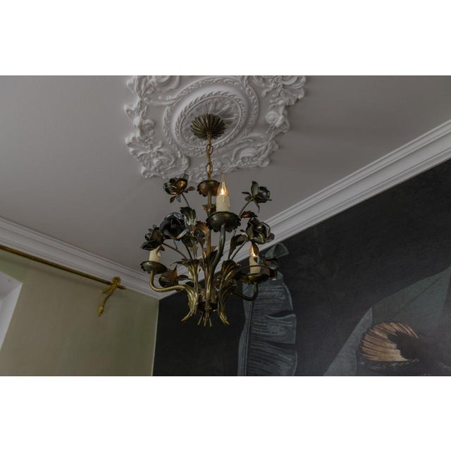 1970s Hollywood Regency Style Floral Three-Light Chandelier, France, 1970s For Sale - Image 5 of 18