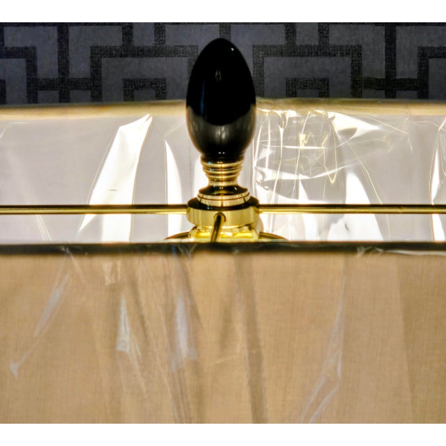 Vintage Murano-Style Gold Art Glass Table Lamp With Clear Acrylic Base & New Rectangular Shade, 31″ For Sale - Image 12 of 14