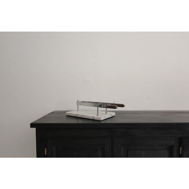 Ham holder made of chrome-plated metal with wood handle grips on white carrara marble base. Probably French or Italian,...