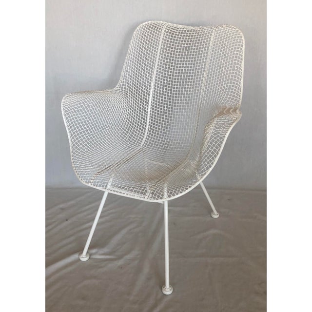 1960s Vintage White Sculptura Russell Woodard Patio Chairs- A Pair For Sale In West Palm - Image 6 of 13