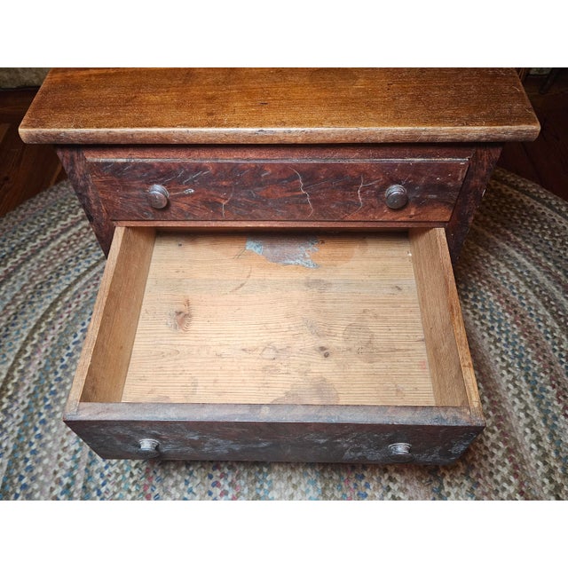 Antique Early 19th Century American Federal Cherry and Veneer 2 Draw Sewing Table For Sale - Image 12 of 18