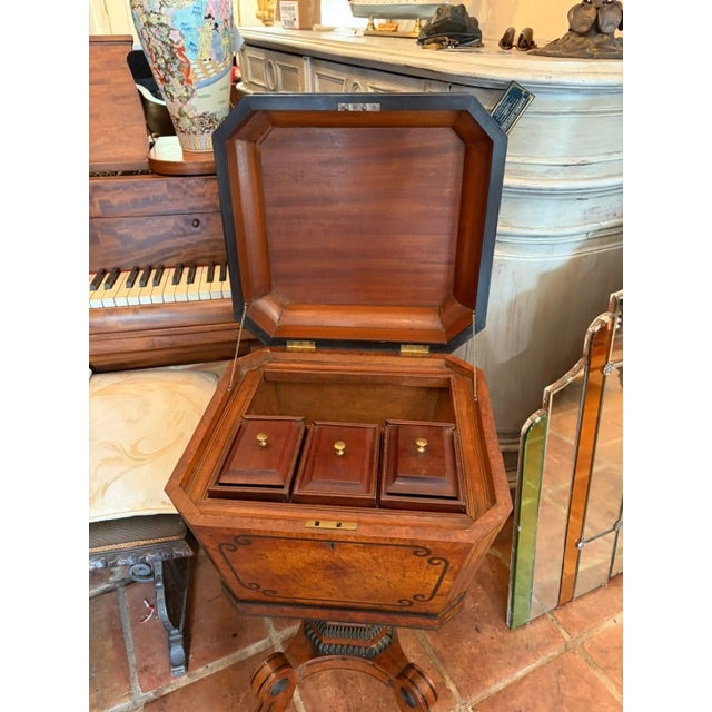 Antique English Regency Period Amboyna Wood Tea Caddy ( Poy ) on Stand For Sale - Image 4 of 9
