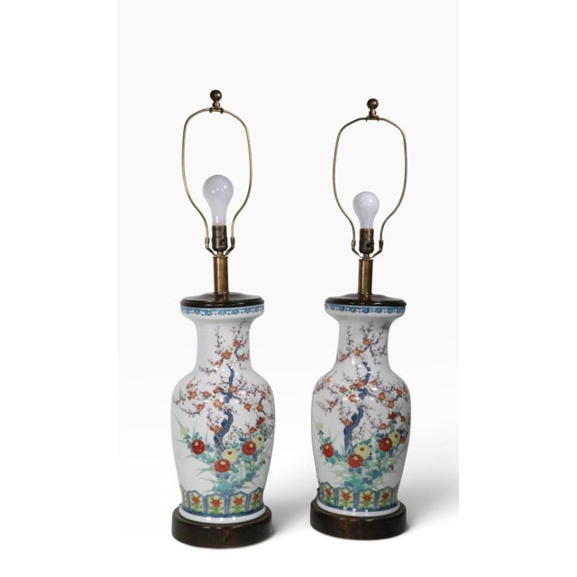 White Mid 20th Century Chinese Style Ceramic Lamps by Frederick Cooper - Pair For Sale - Image 8 of 18