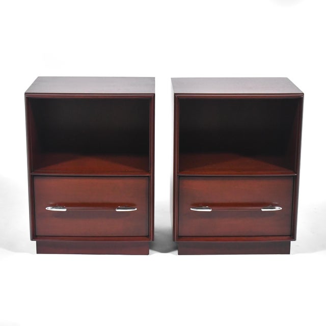 Mid-Century Modern T.H. Robsjohn-Gibbings Nightstands by Widdicomb For Sale - Image 3 of 8