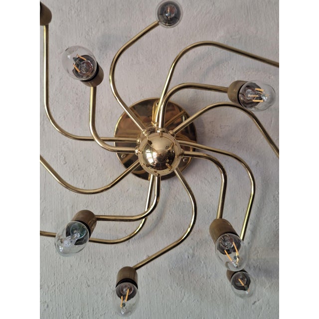 Mid-Century Modern Mid-Century Modern Three-Level Spiral Brass Pendant Light with Twelve Lights, 1960s For Sale - Image 3 of 8