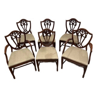 Bernhardt Dining Chairs Hepplewhite Shieldback 1940’s Vintage For Sale