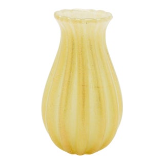 Archimede Seguso Attributed Murano Gold-Infused Ribbed Blown Glass Vase, 1950's For Sale