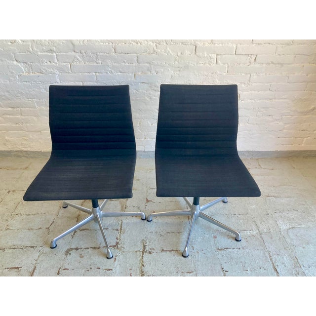1970s EA107 Chairs by Herman Miller for ICF, 1970s, Set of 2 For Sale - Image 5 of 14