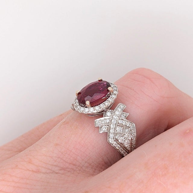 Modern 1.2ct Stunning Rubellite Tourmaline Ring With Natural Diamonds: Solid 14k Gold, Size 6.75 For Sale - Image 3 of 8