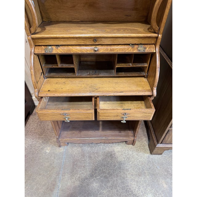 Brown Early 20th Century Oak Cylinder Roll Secretary Desk For Sale - Image 8 of 12