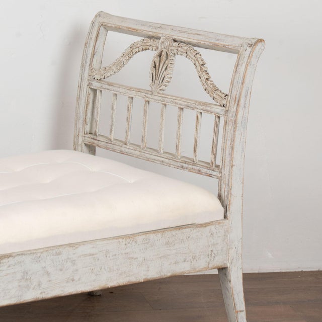 Wood 19th Century Swedish Gustavian Gray Painted Backless Pine Bench Settee For Sale - Image 7 of 10