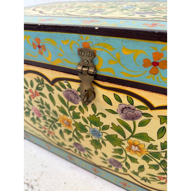 Vintage Hand-Painted Wooden Floral Folk Art Storage Trunk For Sale - Image 13 of 13