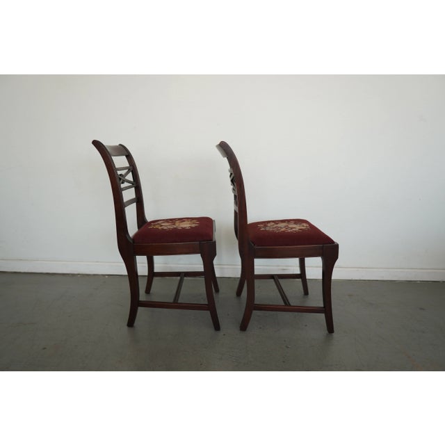 Traditional Vintage Federal Revival Dining Chairs (Set of 4) For Sale - Image 3 of 15