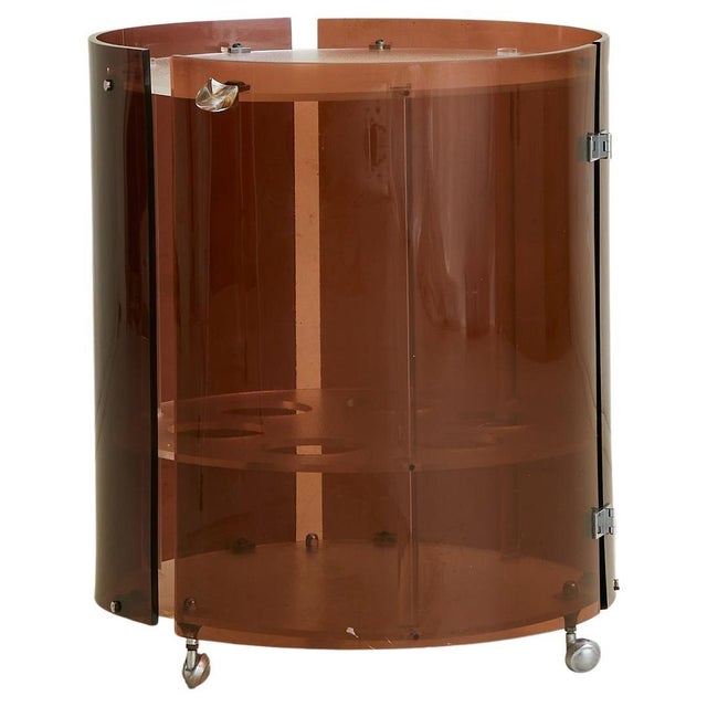 French Cylindrical Plexiglass Bar Cart, 1970s For Sale - Image 17 of 18