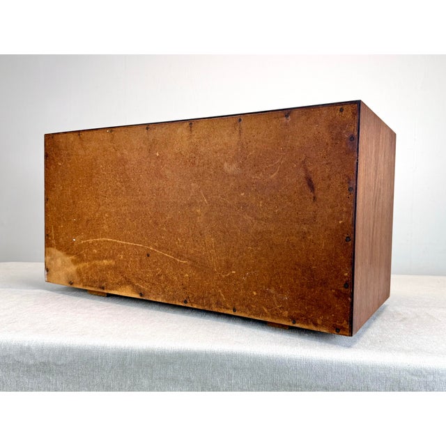 Mid Century Danish Modern Style Walnut Vinyl Record / Media Storage Cabinet Restored For Sale - Image 9 of 12
