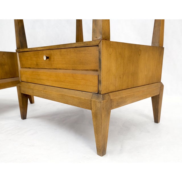 Pair Heywood Wakefield Mid-Century Modern One Drawer Nightstands End Tables Mint For Sale - Image 16 of 17