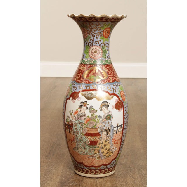 Asian Vintage Asian Porcelain Vase For Sale - Image 3 of 13