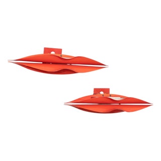 Metal Lip Wall Lamps, Italy, 1980s, Set of 2 For Sale
