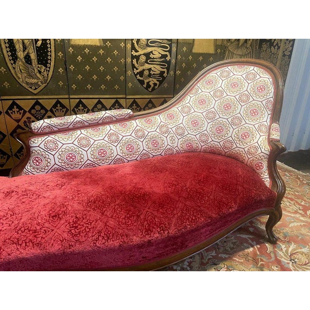 Period: 19th century Style: Louis Philippe, Charles 10th Condition: Fully restored in our whorkshop Material: Solid wood...