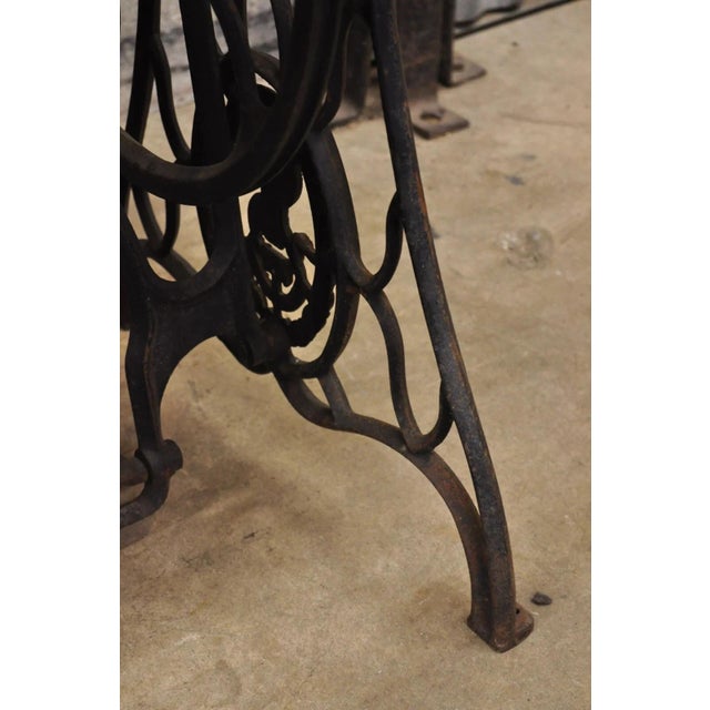 Early 20th Century Cast Iron Singer Treadle Sewing Machine Base Console Table Oval Marble Top For Sale - Image 10 of 12