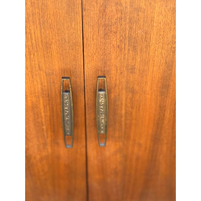 Wood Mid-Century Walnut Nightstands by Lane Furniture, Pair For Sale - Image 7 of 12