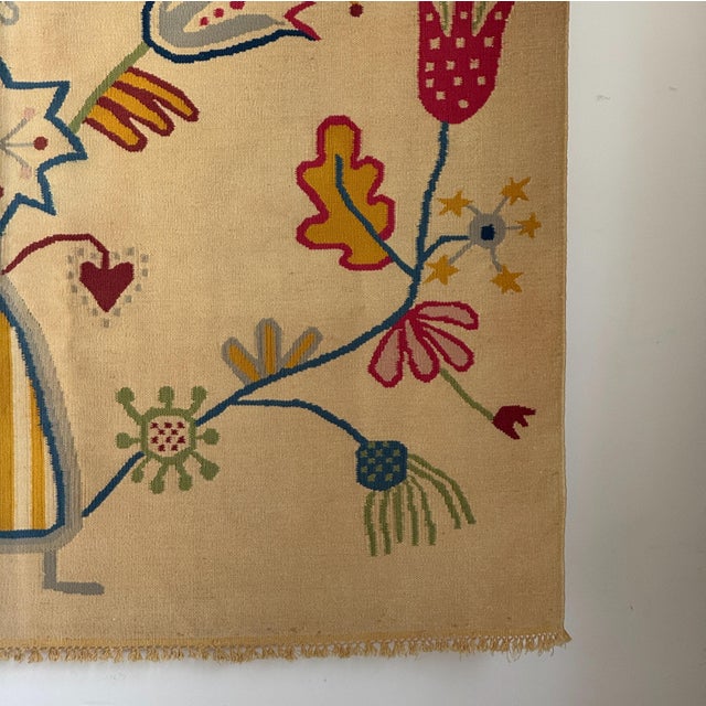 Large Beige Indian Rug with Floral Patterns, 1980s For Sale - Image 12 of 18