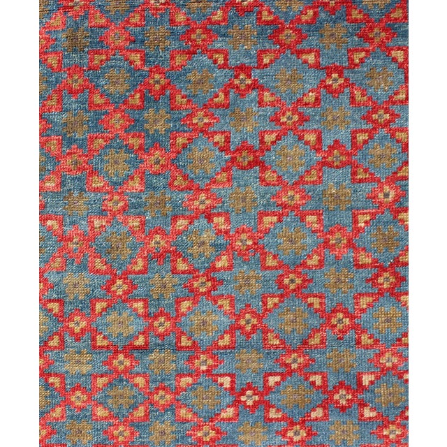 Mid 20th Century Turkish Konya Rug With All-Over Floral Lattice Design in Red, Blue, Olive Green 3'4 X 6'10 For Sale - Image 5 of 7