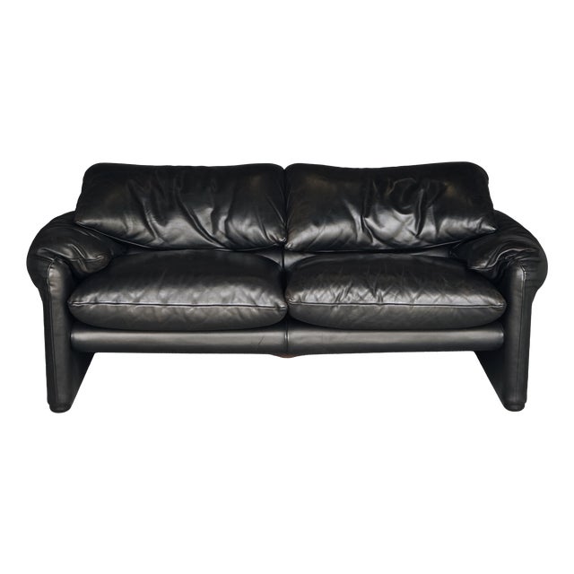 Two Seater Maralunga Sofa in Black Leather from Cassina, 1970s For Sale