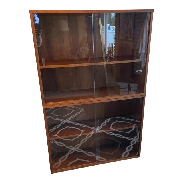1960s Mid-Century Modern Walnut Stacking Book/Display Case For Sale