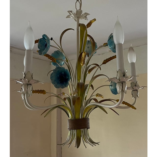 1970s Italian Mid-Century Tole Five Light Chandelier With Gathered Blue Flowers, Grasses and Wheat Stalks For Sale - Image 10 of 18
