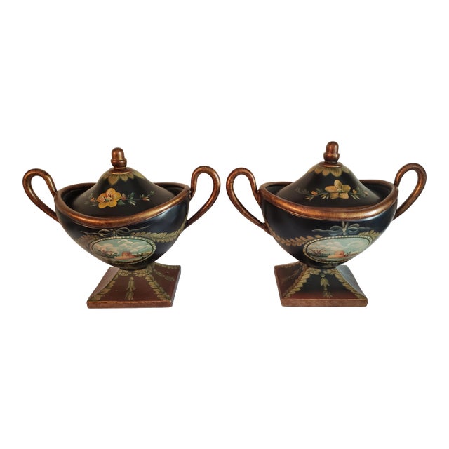 Japanese Vintage 1950s Hand Painted Decorative Ceramic Urns - a Pair For Sale