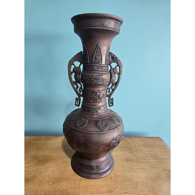 Antique 20th Century Japanese Meiji Style Vase & a Suiteki For Sale In Los Angeles - Image 6 of 7