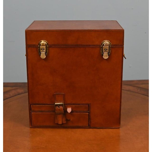 Vintage Leather Hamper Champagne and Wine Picnic Box For Sale - Image 9 of 10
