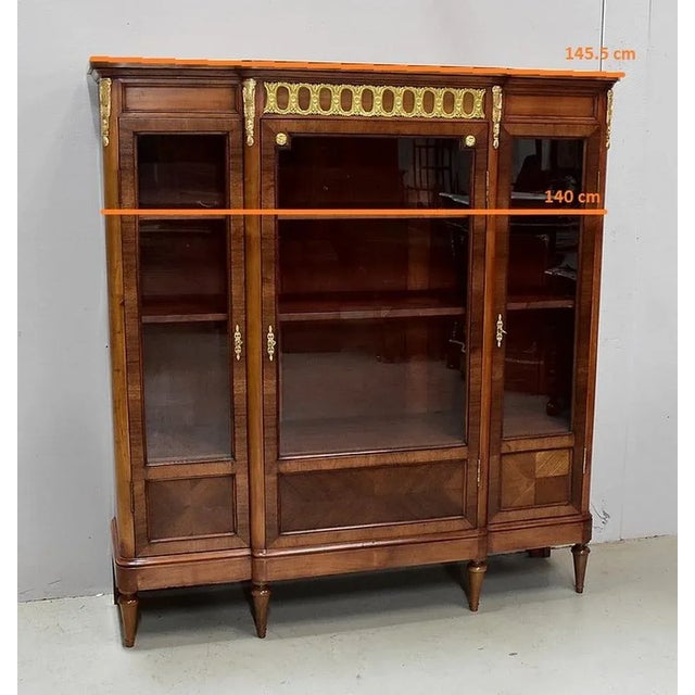 Early 20th Century Louis XVI Style Book Shelf in Cherry & Mahogany For Sale - Image 18 of 18