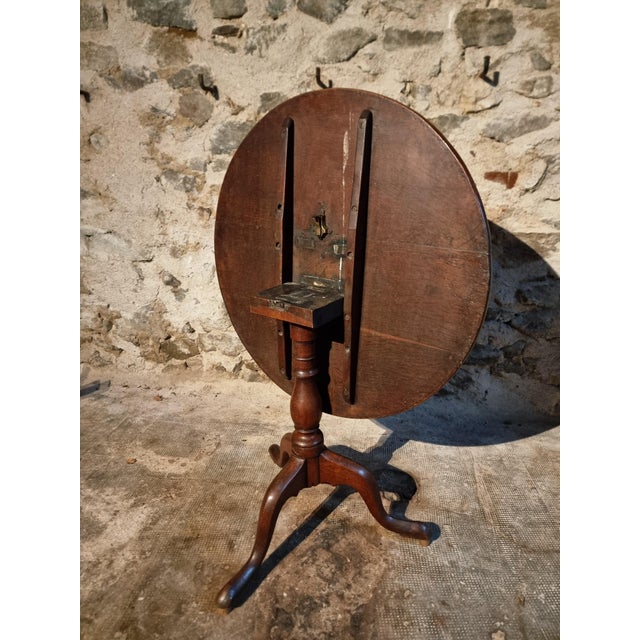 Georgian Oak Tilt-Top Tripod Table, England, 1800 For Sale - Image 9 of 16